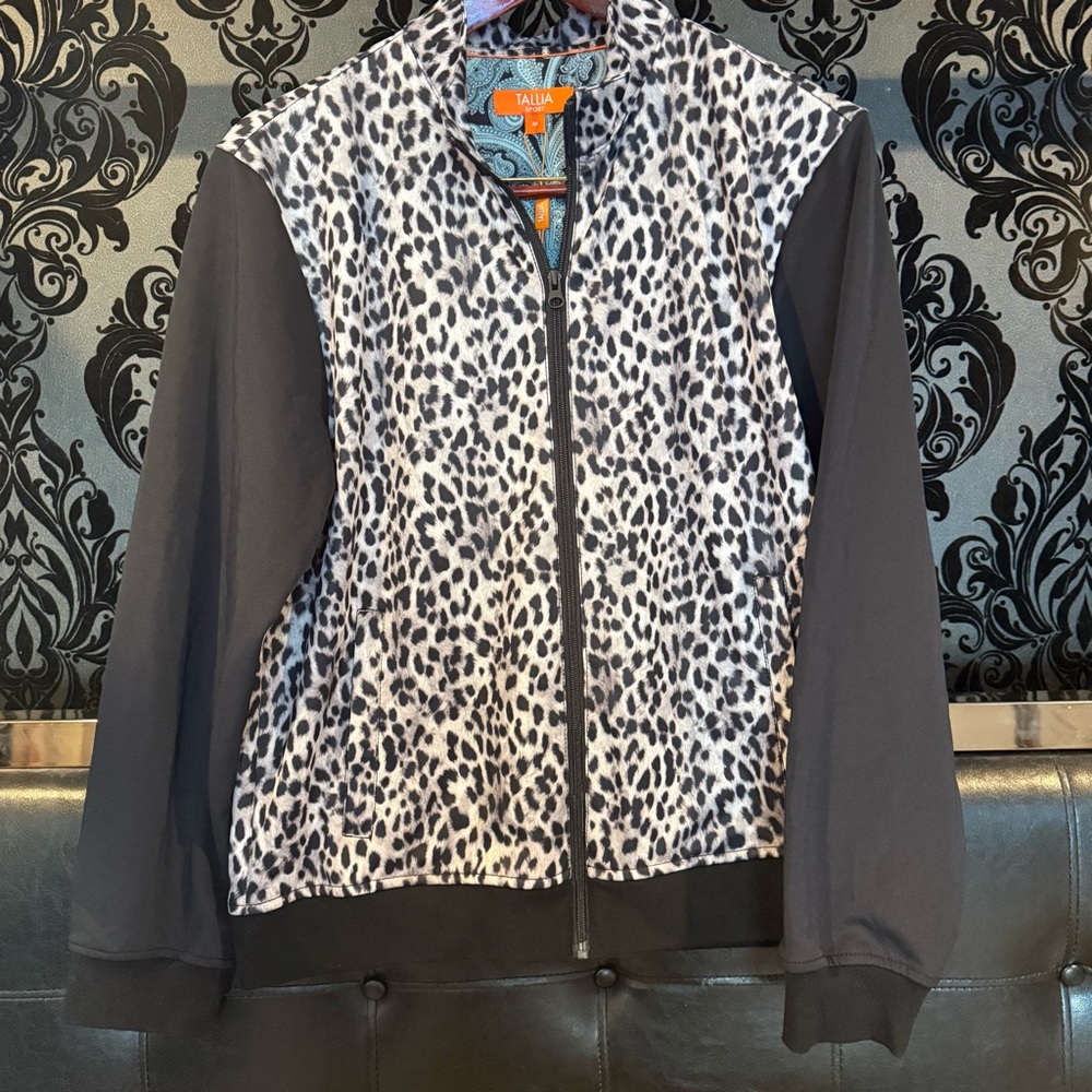 TALLIA Black and White Teddy Jacket with Animal Print